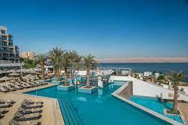السياحة في البحر الميت