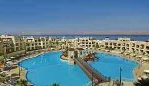 السياحة في البحر الميت