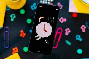 ما هي الهواتف التي ستتلقى تحديث Android 12 (القائمة الكاملة للهواتف)