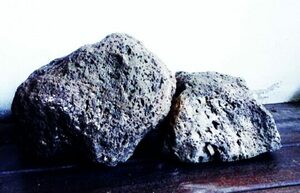 الصخور الجوفية
