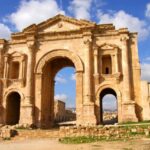 المدينة الأردنية جرش وأبرز معالمها الأثرية